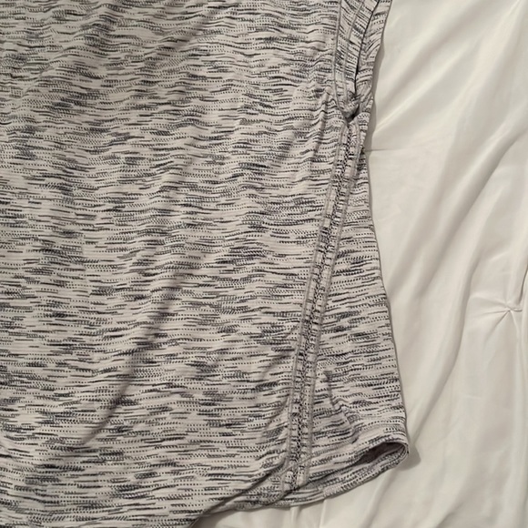 LULULEMON Love Crew Short Sleeve T-Shirt - Picture 2 of 6
